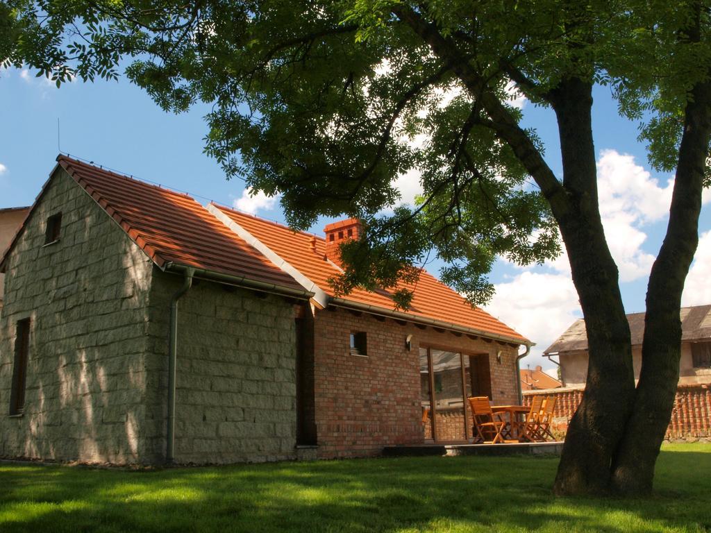 Lodge House
